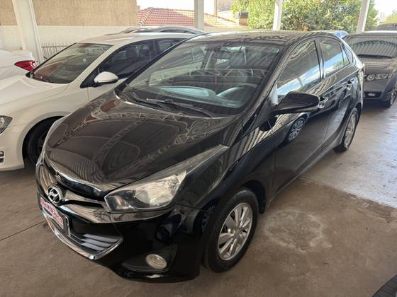 HYUNDAI HB20S 1.0 COMFORT PLUS 12V FLEX 4P MANUAL